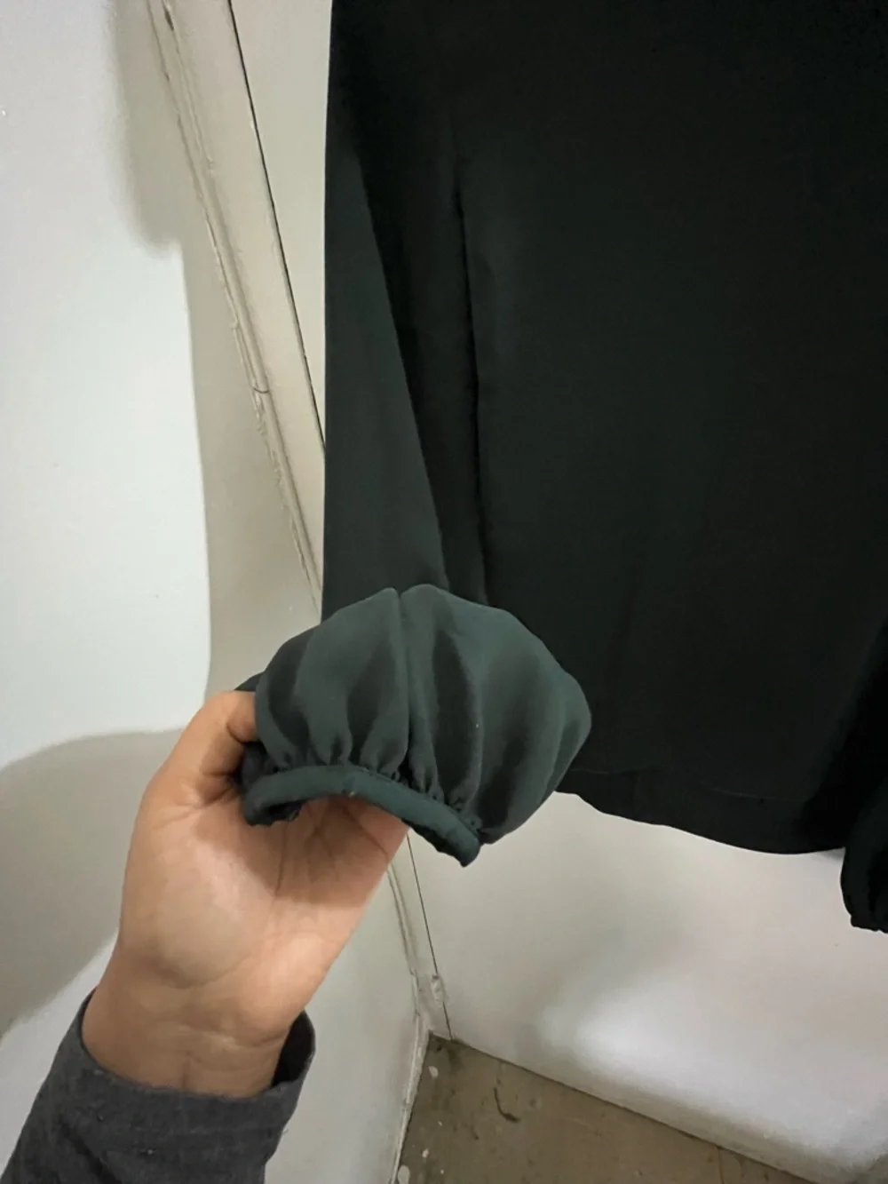 Babaton by aritzia Dark Green Mock Neck Long Sleeve Blouse - Picture 7 of 8